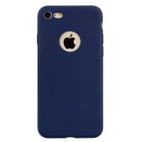 Obal s výřezem na logo na iPhone 7 / 8 - Candy Blue
